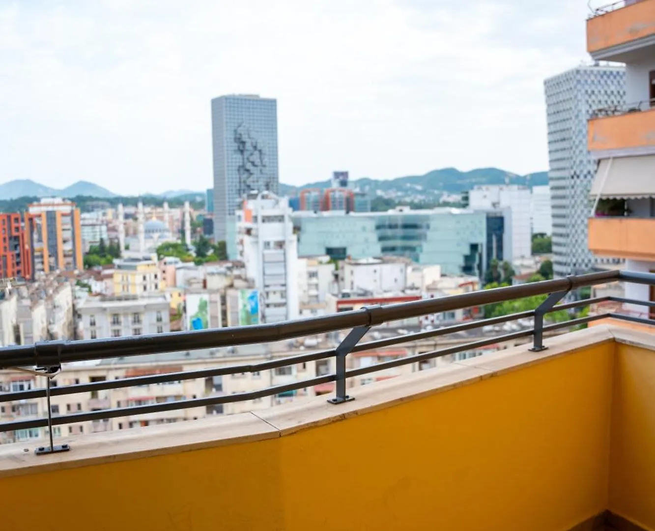 Tirana Centre Lions Gate 4 Apartment